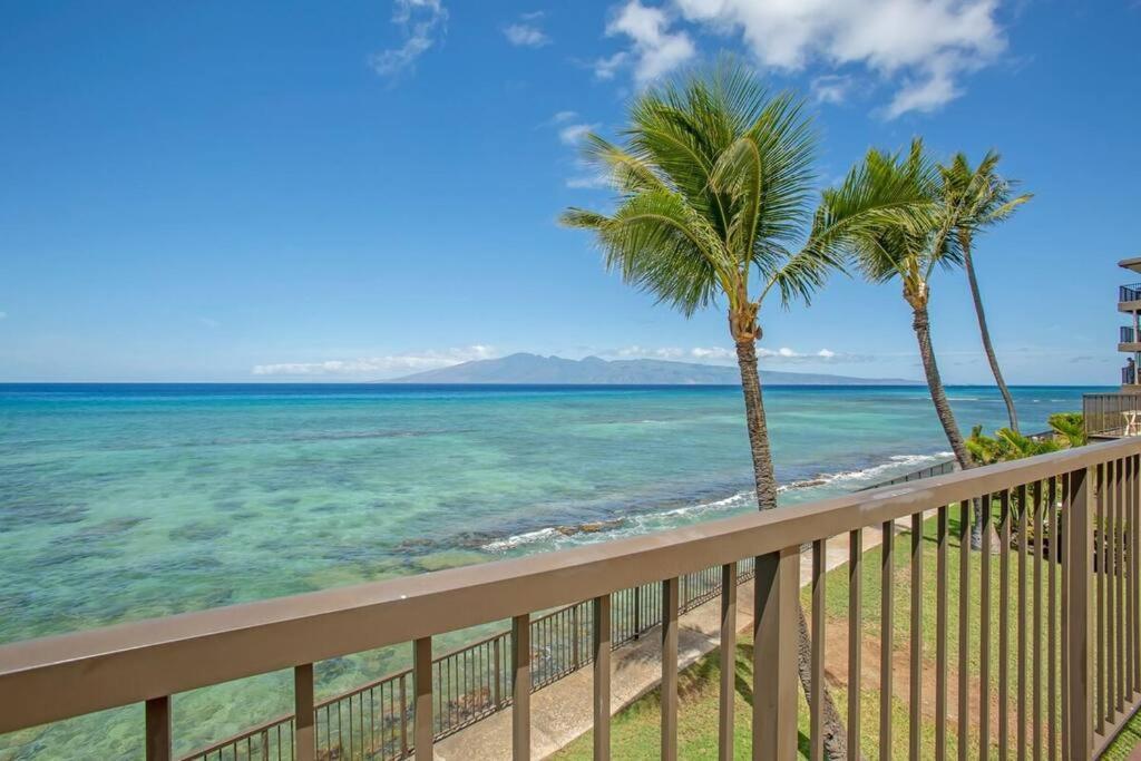 Apartamento Hale Ono Loa 403- Top Floor, Ocean View, & Complete Modern Remodel Kahana Exterior foto