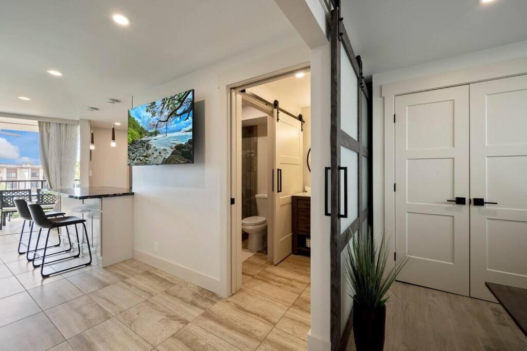 Apartamento Hale Ono Loa 403- Top Floor, Ocean View, & Complete Modern Remodel Kahana Exterior foto